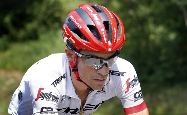Alberto Contador, durante la etapa del domingo. /Efe