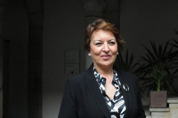 Carmen Santos :: /HOY