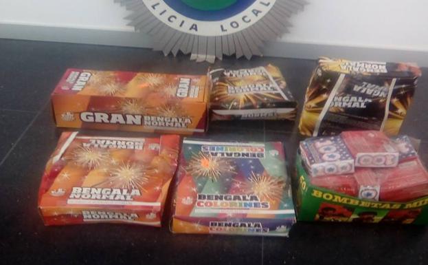 Parte del material incautado por la Policía Local de Badajoz/HOY