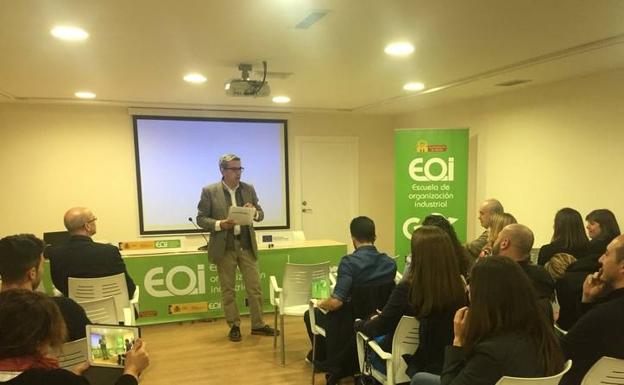 Un momento de la celebración del 'Demo Day' del Espacio Coworking de Mérida organizado por la EOI./HOY