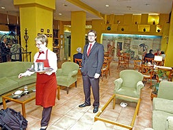 Jorge Gutiérrez del Río, en la cafetería del hotel Alcántara.|JORGE REY/