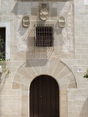 Un marco cuadrado había sustituido el arco original. ::
ANDY SOLÉ/
