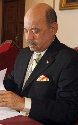 Medina, embajador español. ::
J.R/