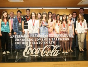 Los finalistas de la fase extremeña de este concurso. ::
L. CORDERO/