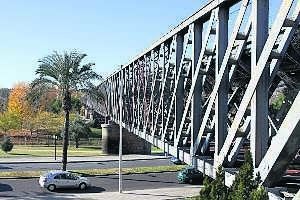 El puente de Willian Finch, conocido como Puente de Hierro, es un símbolo de Mérida. :: J. M. ROMERO/