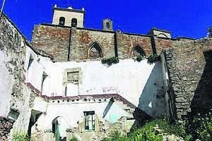 En la Lista Roja hay 15 monumentos cacereños