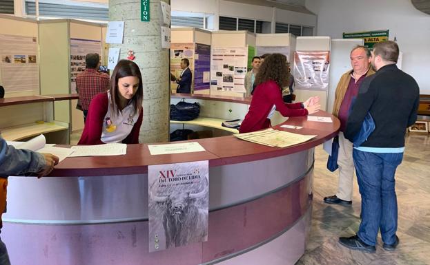 REcepción de participantes en la anterior edición del symposium en 2019