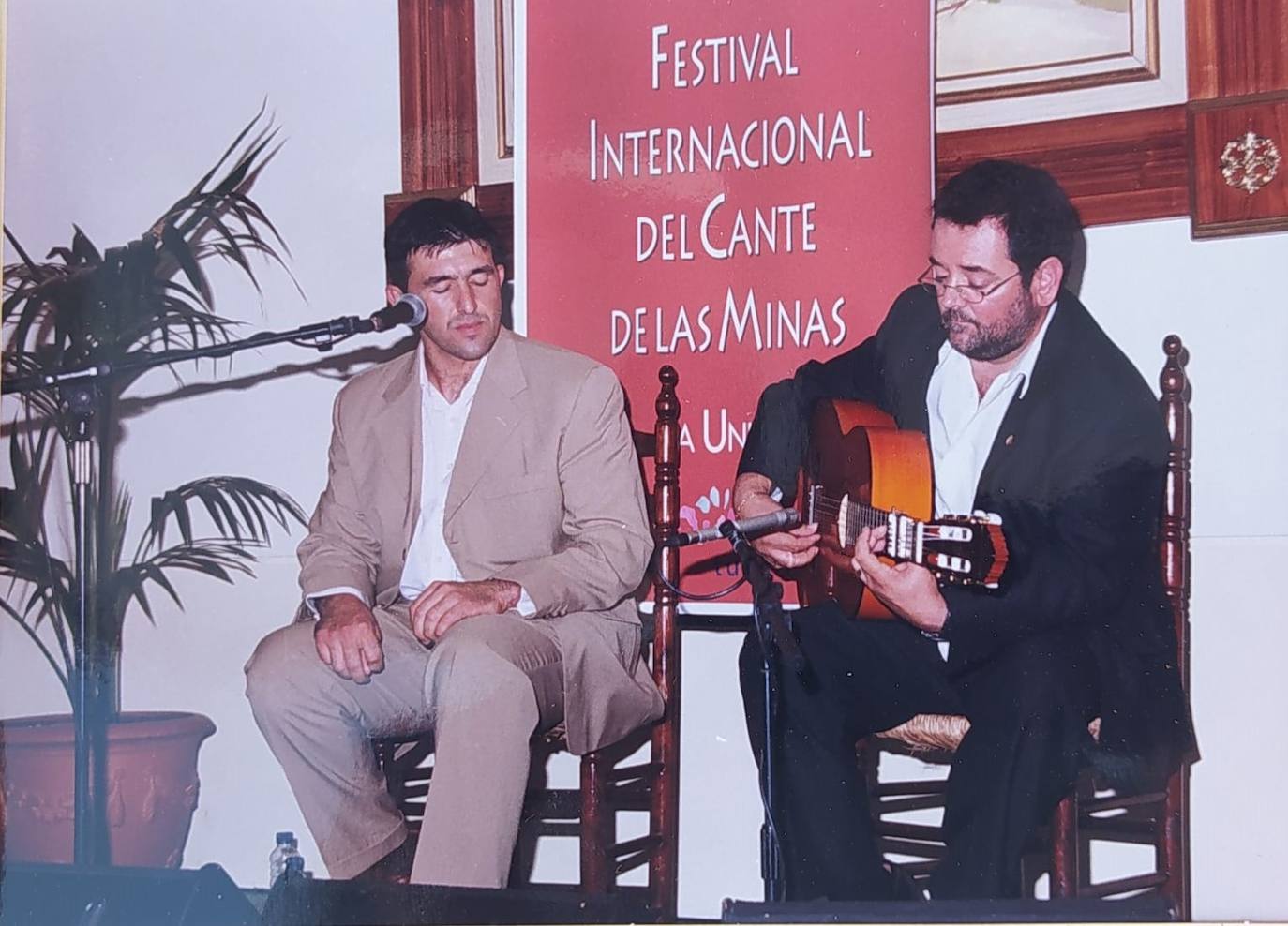 El arte flamenco vuelve este viernes a Campanario de la mano de Manuel Cuevas y 'El Berenjeno'