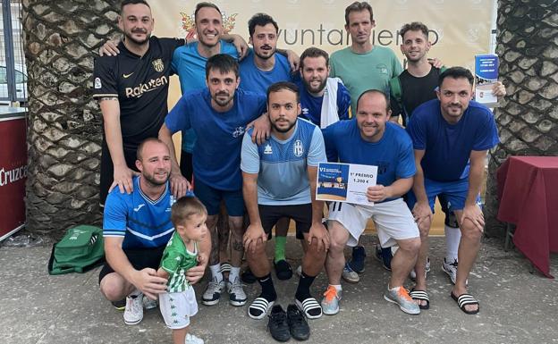 El conjunto 'El Real' se impuso en la final de la Maratón de Fútbol Sala de Monesterio al equipo 'Calera FS' 