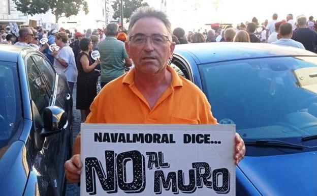 Isidro Miguel Naharro en la manifestación 