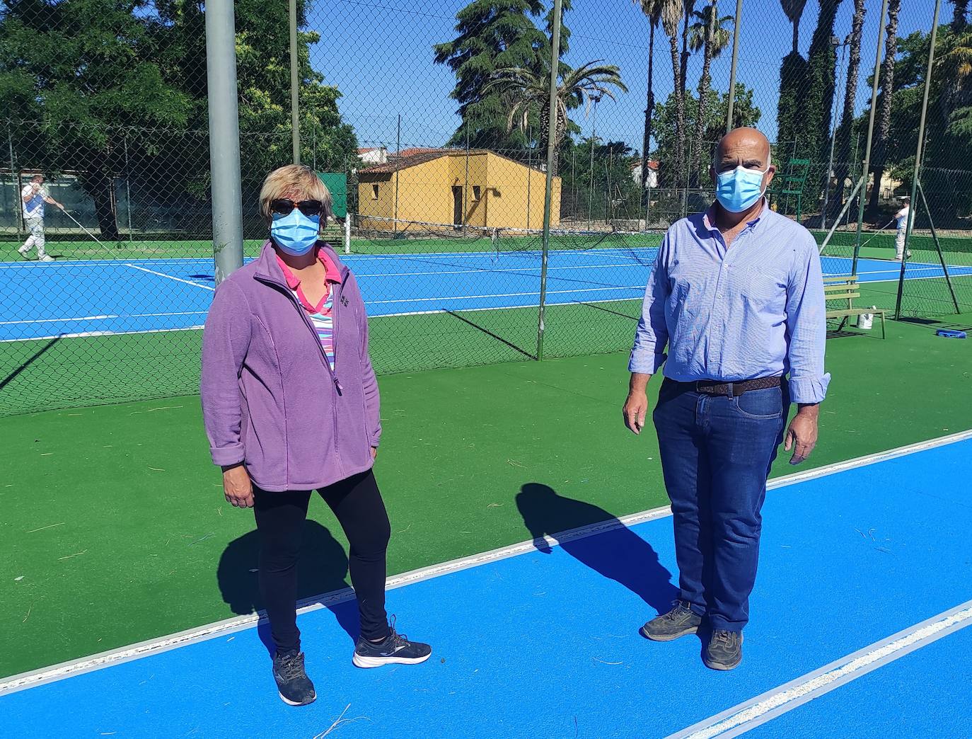 Francisco Mateos, junto a la jugadora y monitora Marta Paredes / JSP