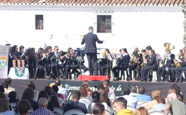 Actuación de la Asociación Cultural Banda de Música de Valverde