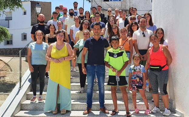 Nuevos trabajadores que se incorporan a la plantilla del ayuntamiento de Valverde de Leganés