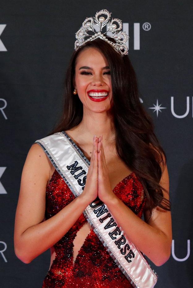 filipiniana catriona gray