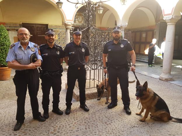 La Policía Local de Almendralejo contará con otros cinco nuevos agentes