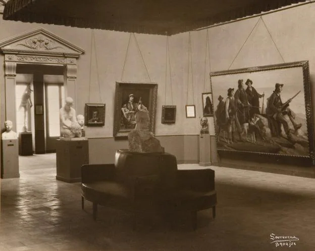 Una de las primeras imágenes que se conservan del museo, de Fernando Garrorena, fechada en 1929. / Hoy