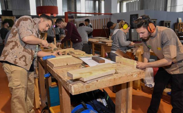 Cáritas de Mérida-Badajoz impartirá seis cursos para favorecer la