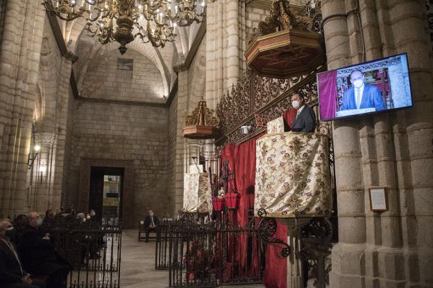 Juanjo Montes ayer, en la Catedral durante su pregón de la Semana Santa. / PAKOPÍ