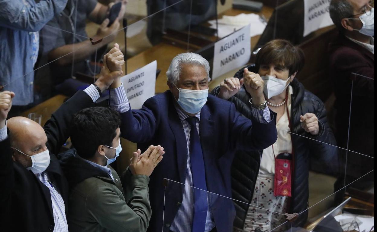 La Cámara de Diputados de Chile aprueba un juicio político para destituir a  Piñera | Hoy
