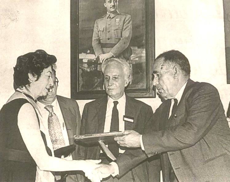 María Brey en Calzadilla de los Barros en 1971. 