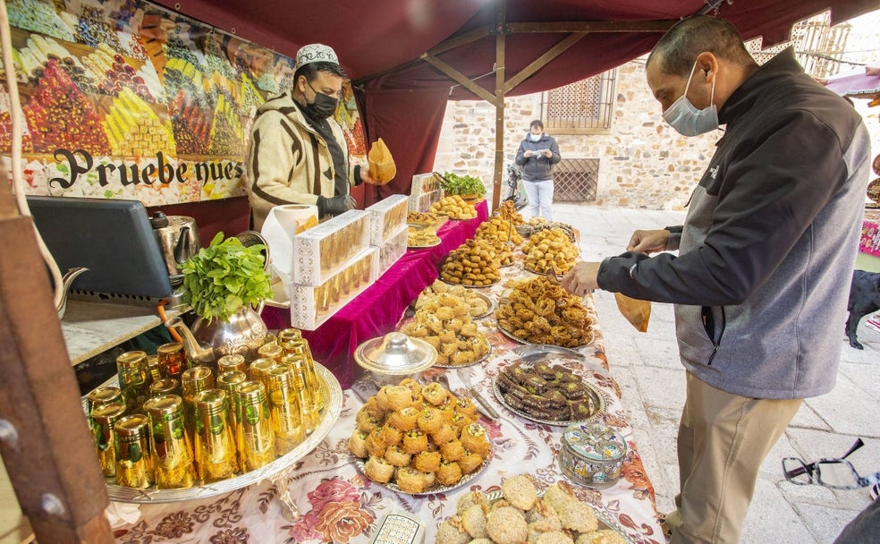 Delicia turca y yuzu japonés en la ciudad medieval de Cáceres