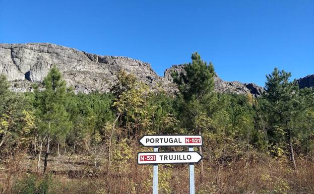 El paseo por el arte rupestre desde abajo.