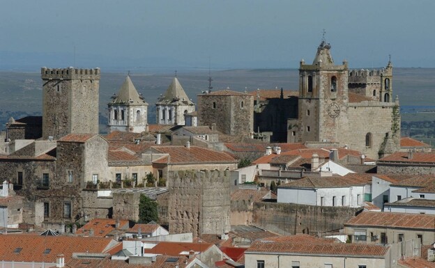 Imagen de la Ciudad Monumental en donde lucharon dos bandos de nobles en el siglo XV. /hoy