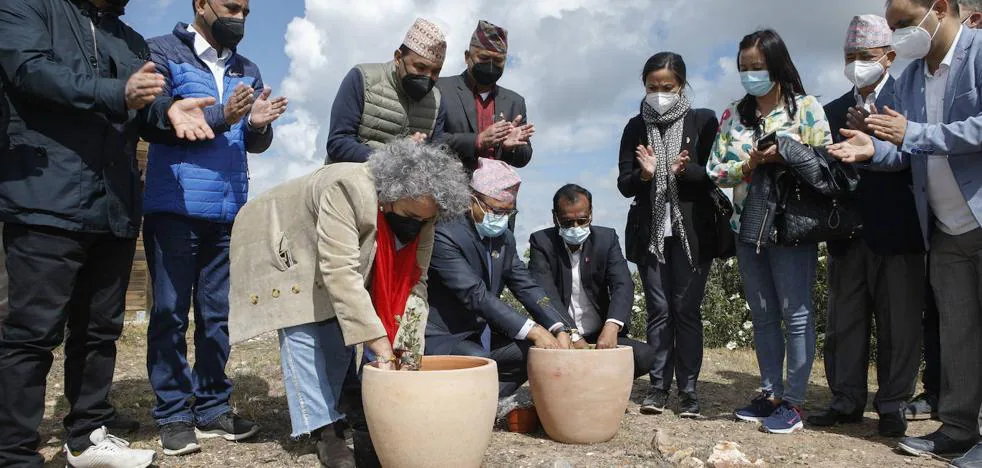 Grupos ecologistas se oponen a la eliminación de la ZEPA en Arropé para el centro budista de Cáceres