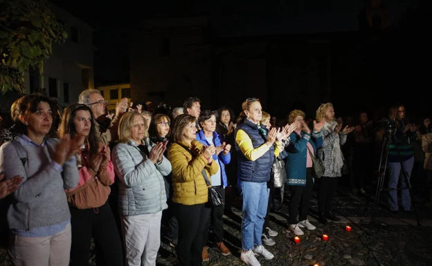 Imagen del acta de negativa por el asesinato de Imane Saadaoui en Valencia de Alcántara. 